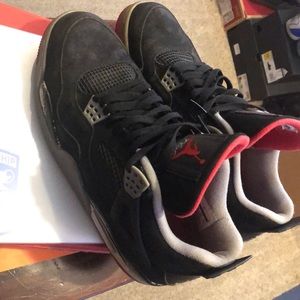 Jordan bred 4’s